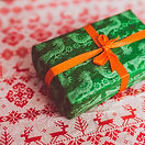 Grøn gave med sløjfe