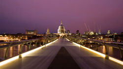 London 009