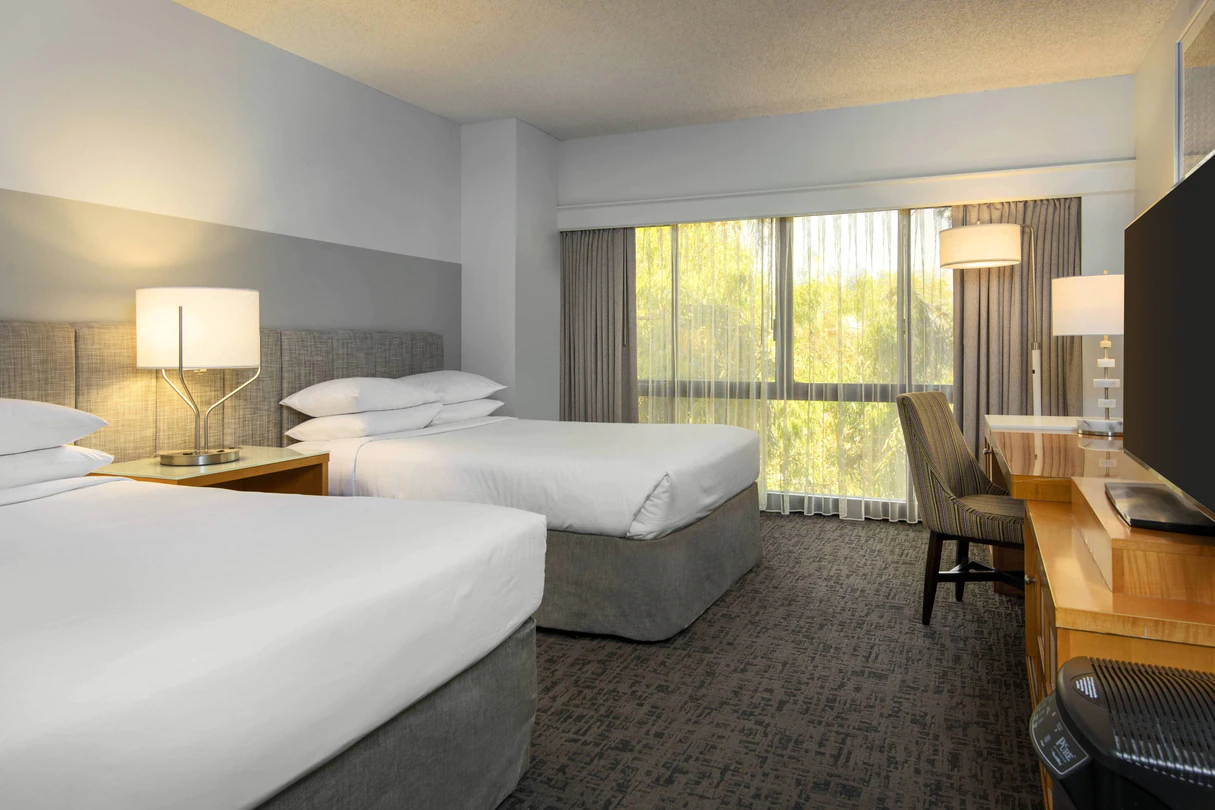 Renaissance Palm Springs Hotel