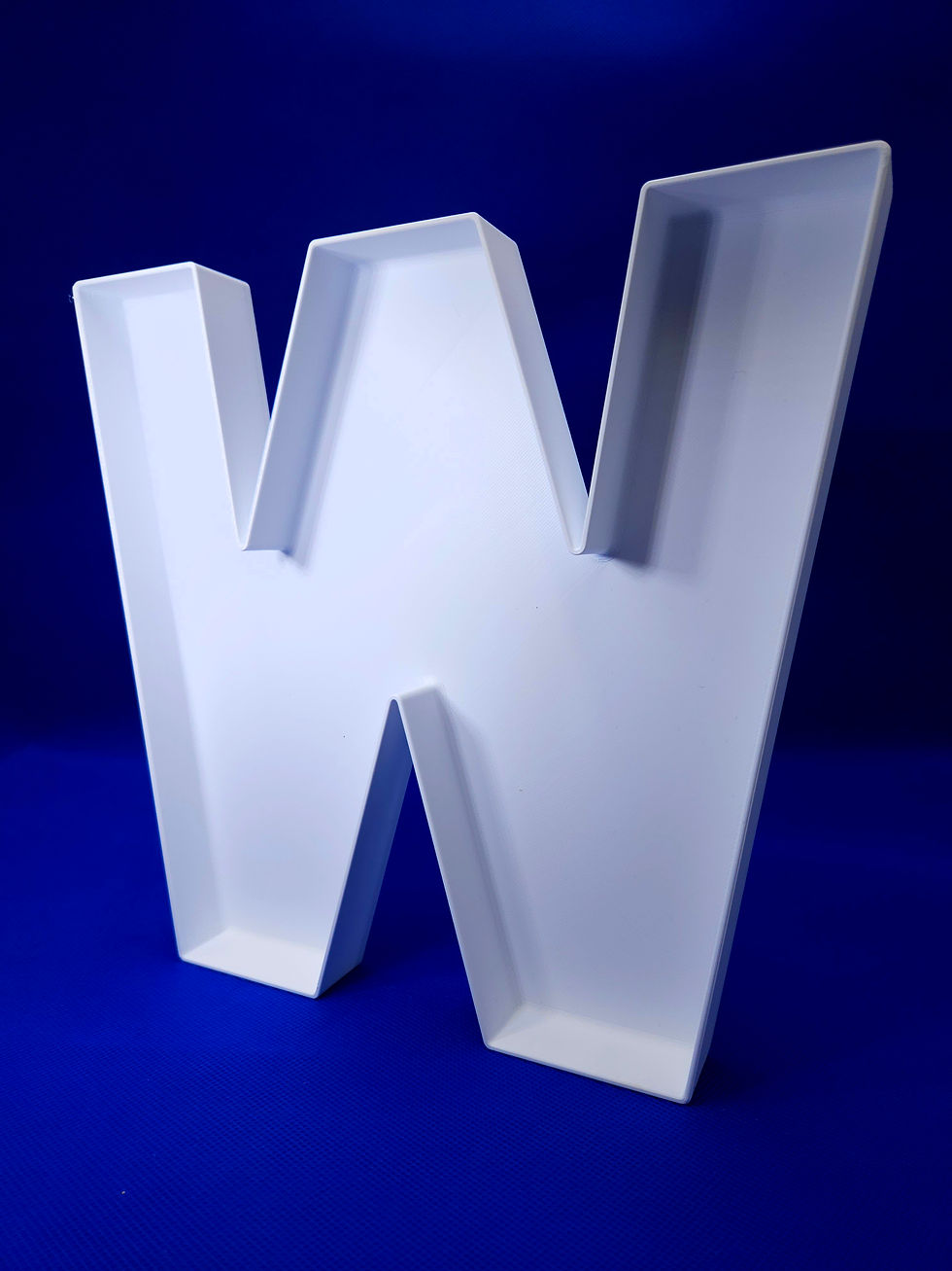 Thumbnail: 3D printed fillable letter W