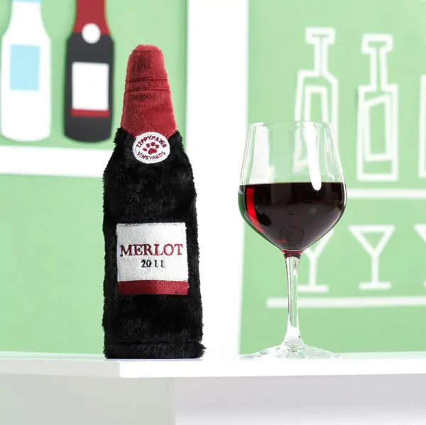 Thumbnail: Zippy Paws Happy Hour Crusherz – Red Wine