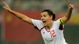 Which soccer players have the most international goals of all time?