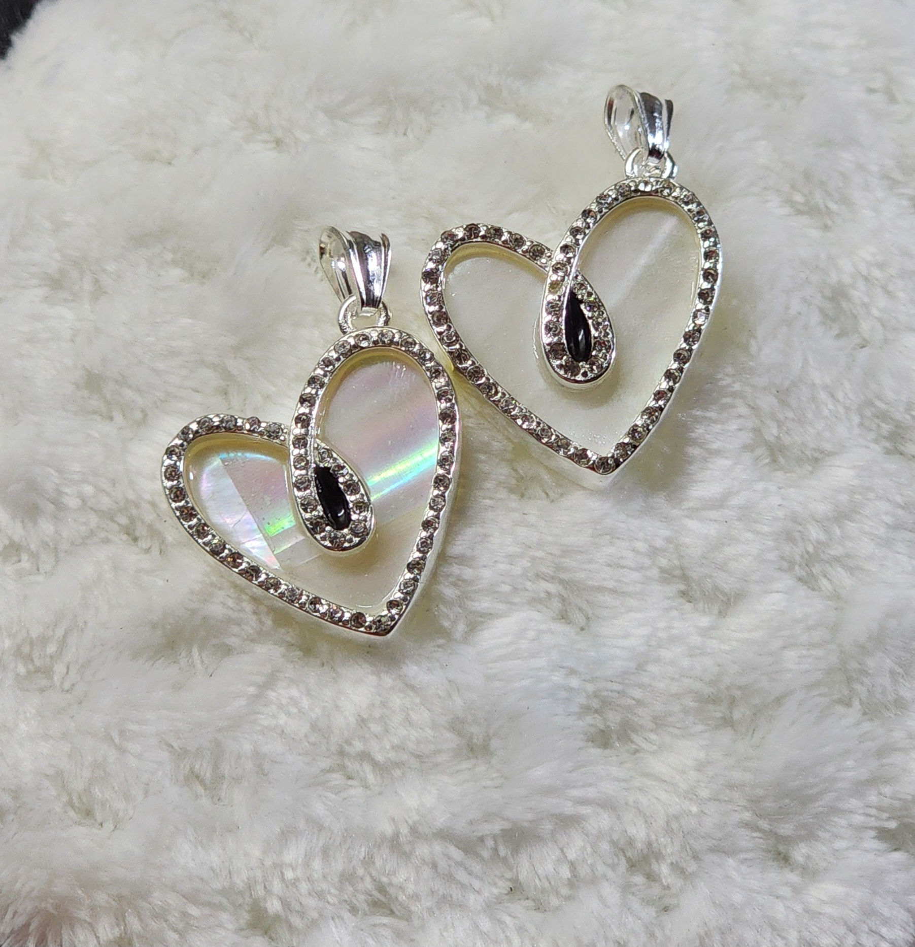 Dije corazon nacar A. Blanco