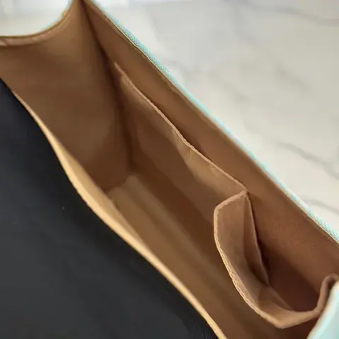 Miniature : BTS J-Hope on the street Over Print Canvas Bag (Black)