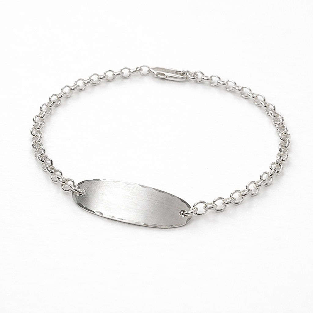 Hand Engraved Oval Bracelet