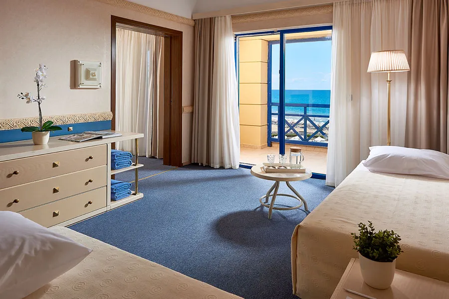 Main Building Family Apartment Sea View1.webp