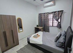 Experience serene urban living at Sri Damansara @ Kepong, with select units managed by Ideal Dream Home Management. Located in the desirable Cheras Batu 9 neighborhood, this community offers modern comfort amidst convenient. Ideal Dream Home provides attentive customer service, prompt maintenance, and a seamless living experience, ensuring residents enjoy a well-maintained environment. Enjoy convenience and tranquility at Sri Damansara @ Kepong, where Ideal Dream Home takes exceptional care of the units under their management.