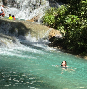 Magic Falls of Copalita