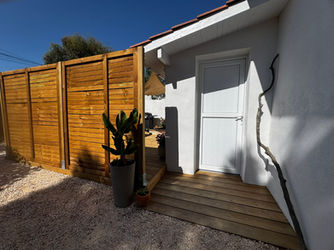 Entrée du gîte de plain-pied