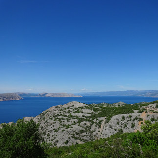 Jadranska magistrala, Lukovo - pogled na Prvić, Krk i Bašku, Crikvenicu, Novi Vinodolski i Senj