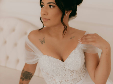 A bride with a Bridal spray tan done by sexy visage