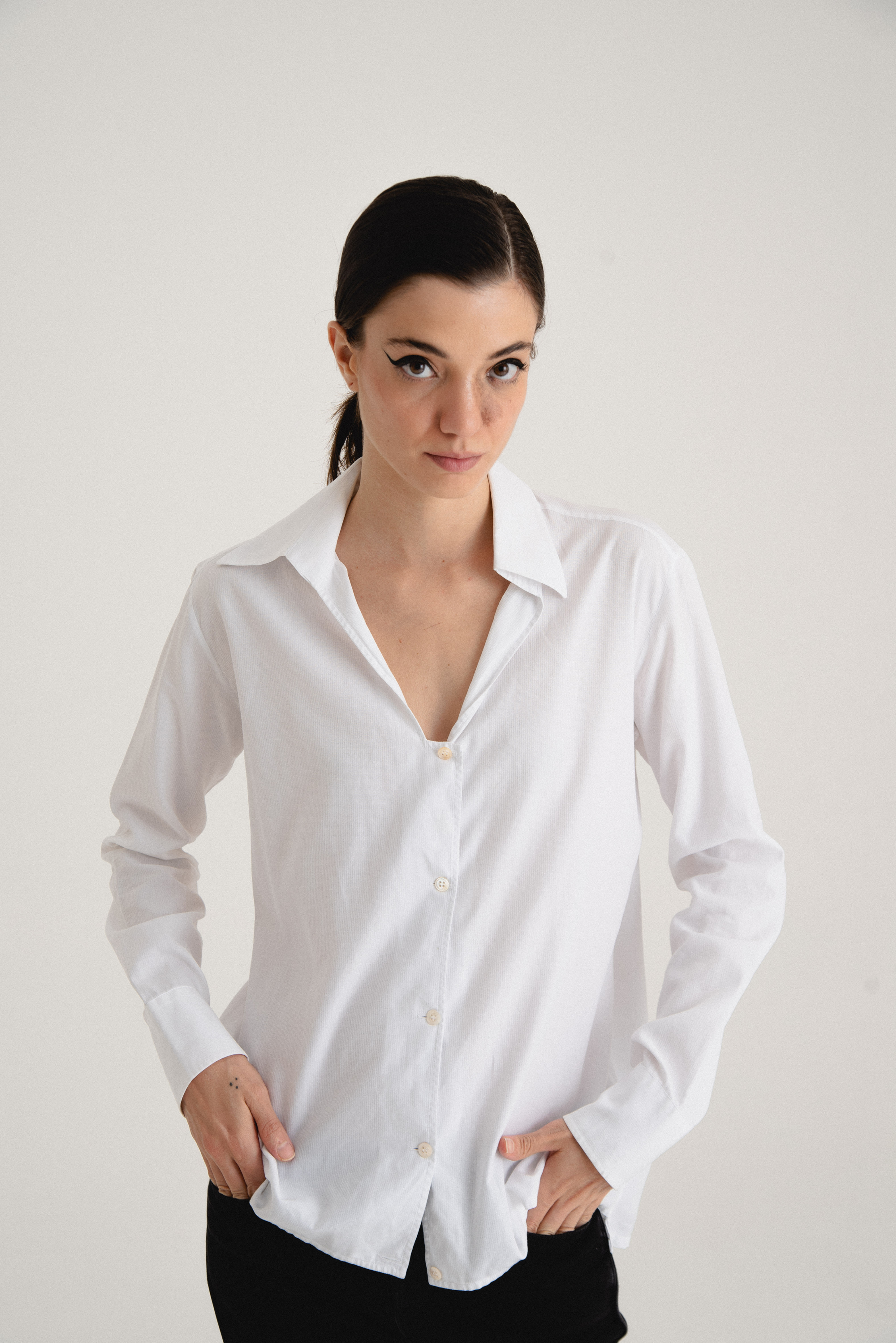 Camisa Raia de Goye Branca - veste M e P