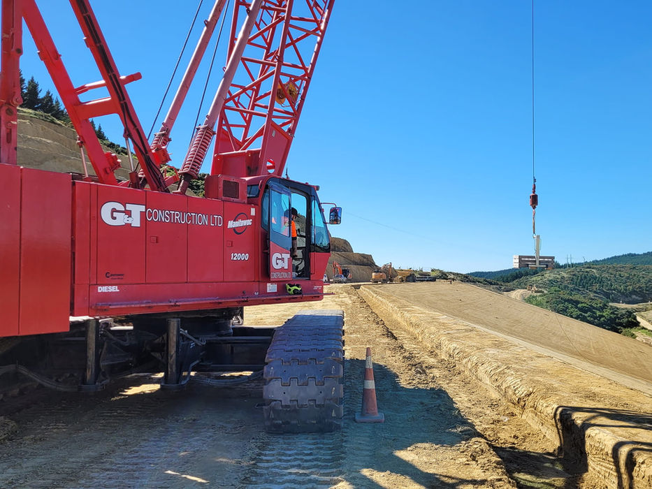 M12000 crane