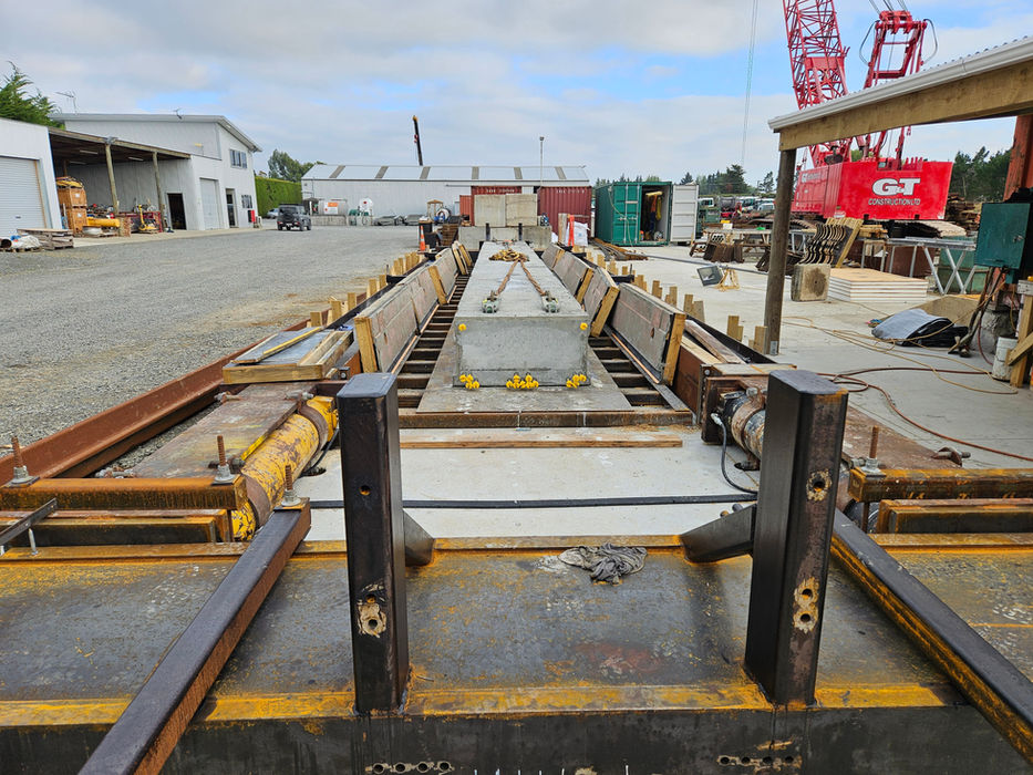PRESTRESSED CONCRETE