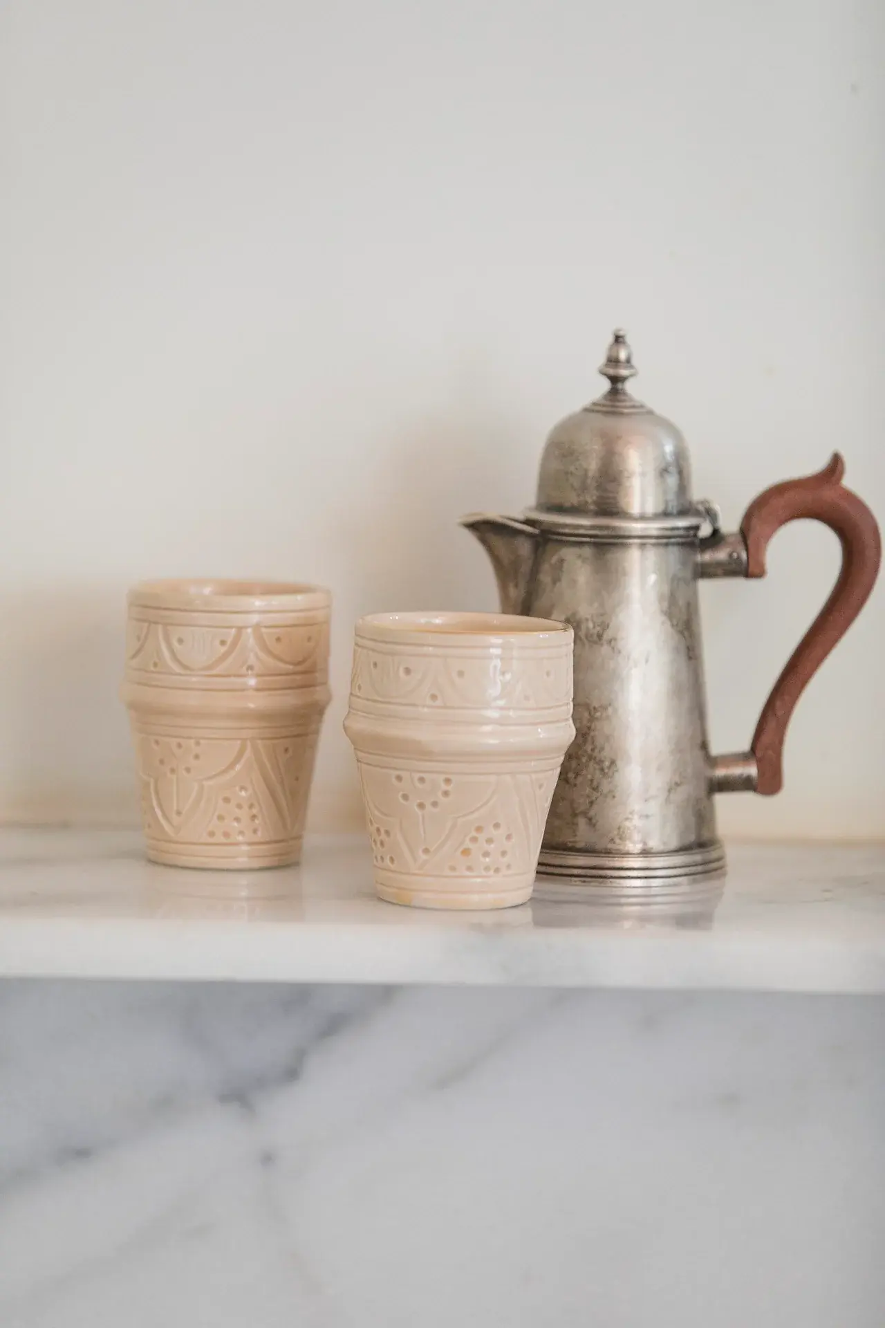 MOYENNE TASSE BELDI EMPREINTE SAHARA GOLD