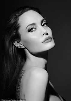 Angelina Jolly