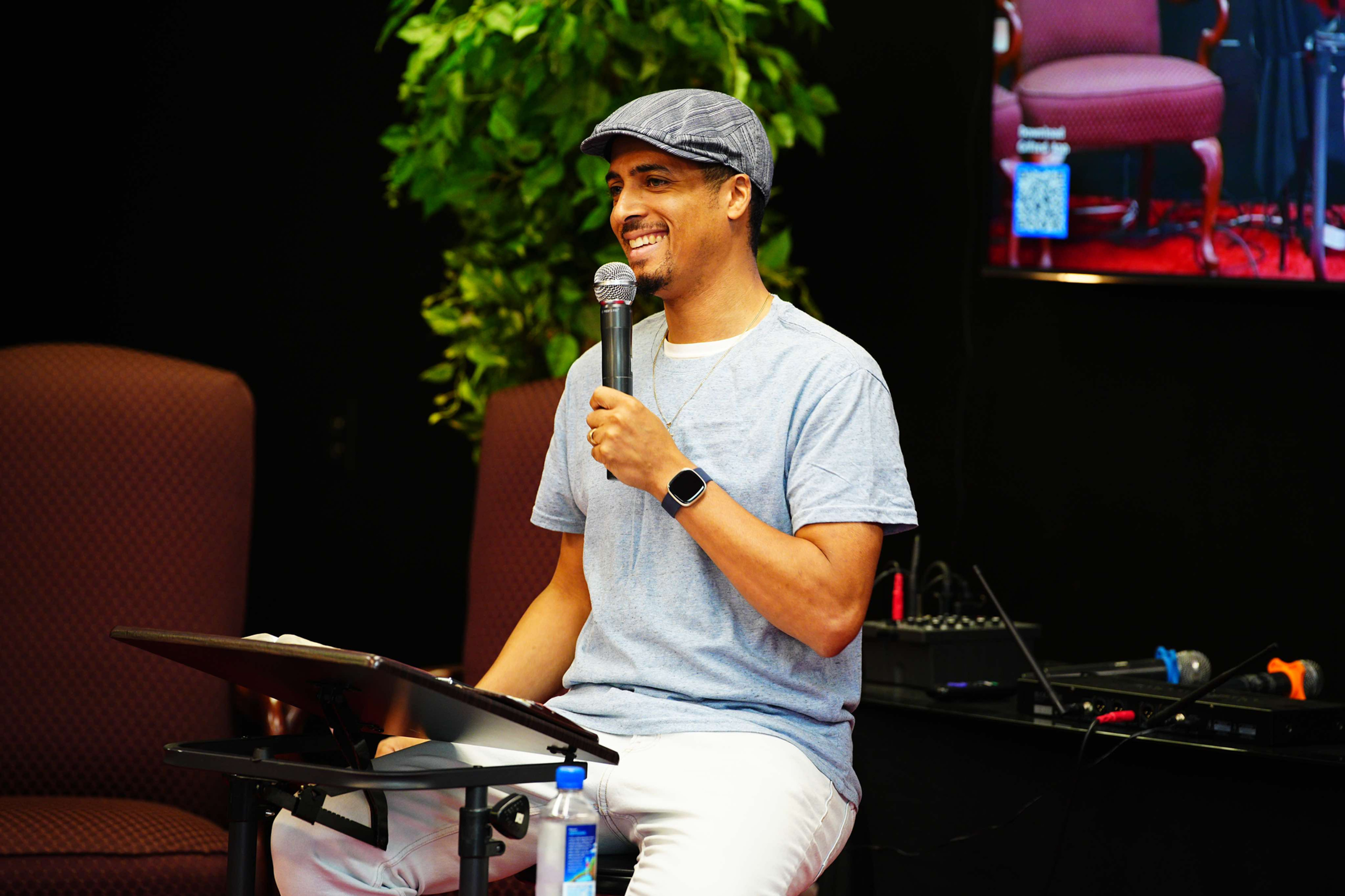 Prophetic HOUR In Studio | BREAKOUT