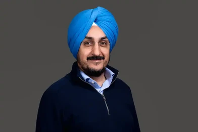 Headshot of a CEO with a clean backdrop shot by a professional photographer in Gurgaon, Delhi NCR.