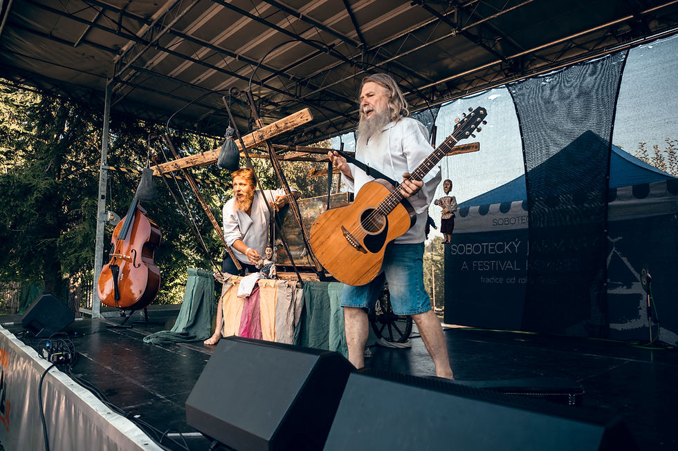 Nejlepší tip na víkendový výlet s dětmi v Českém ráji: Zažijte pohádkový Sobotecký jarmark a festival řemesel
