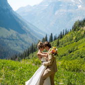 Couple on an adventure photography session with Two Kays Flower Farm florals captured by The Evergreen Wedding
