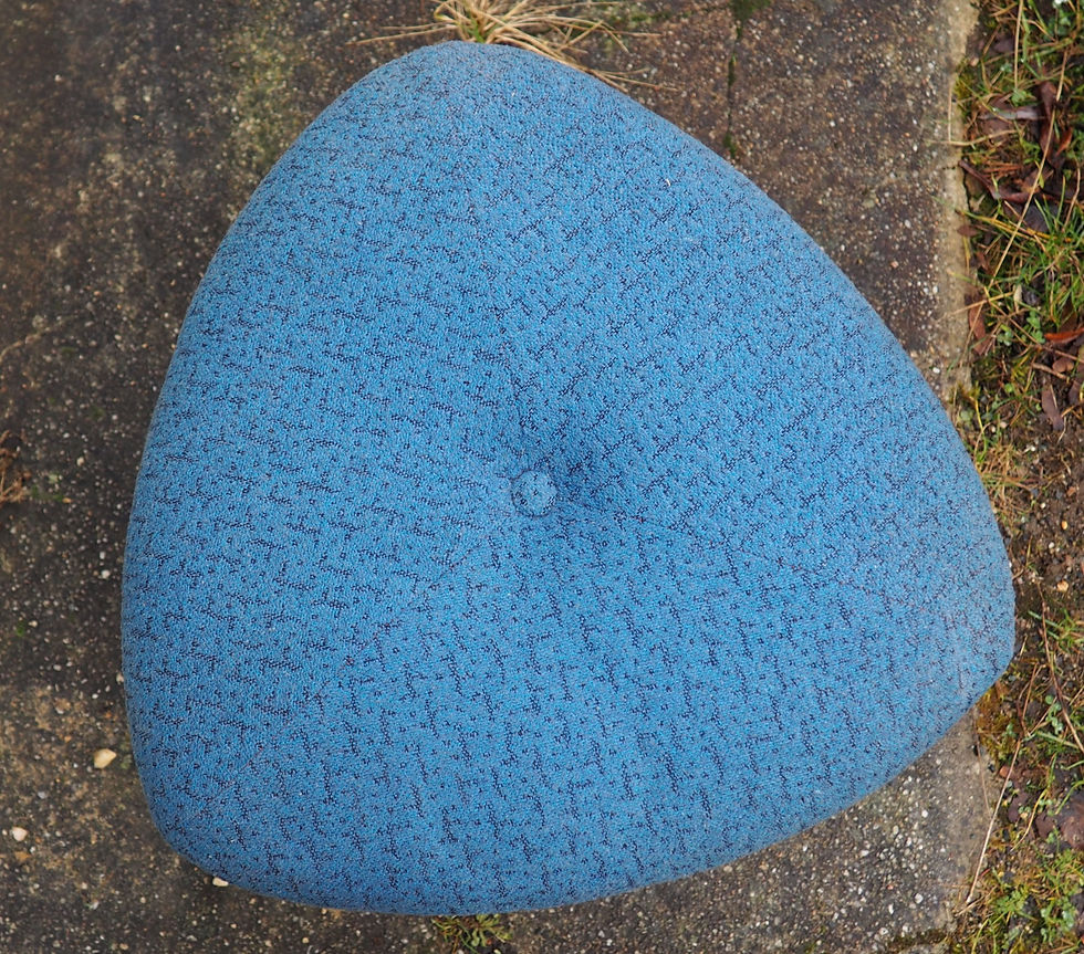 Miniaturbild: Blauer Hocker 60er Jahre
