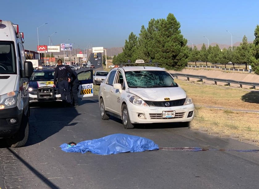 Muere mujer al intentar cruzar la Vialidad Los Nogales