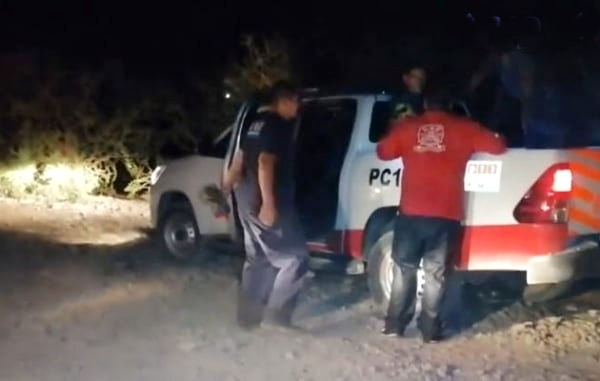 Tomaban a la orilla de La Rosetilla, se metió a nadar y ya no salió