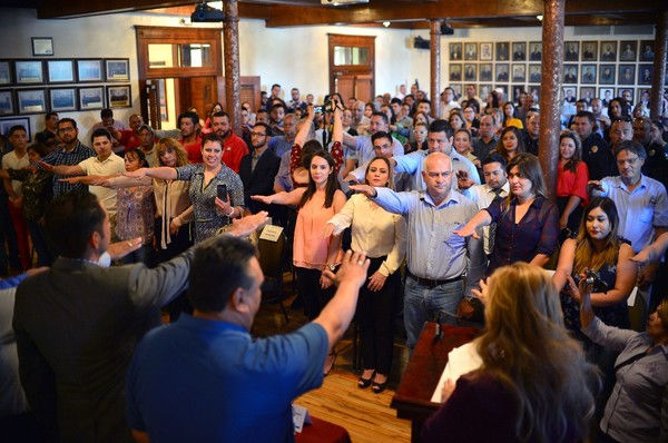 Rinden protesta miembros de la Comisión de Seguridad e Higiene del Gobierno Municipal
