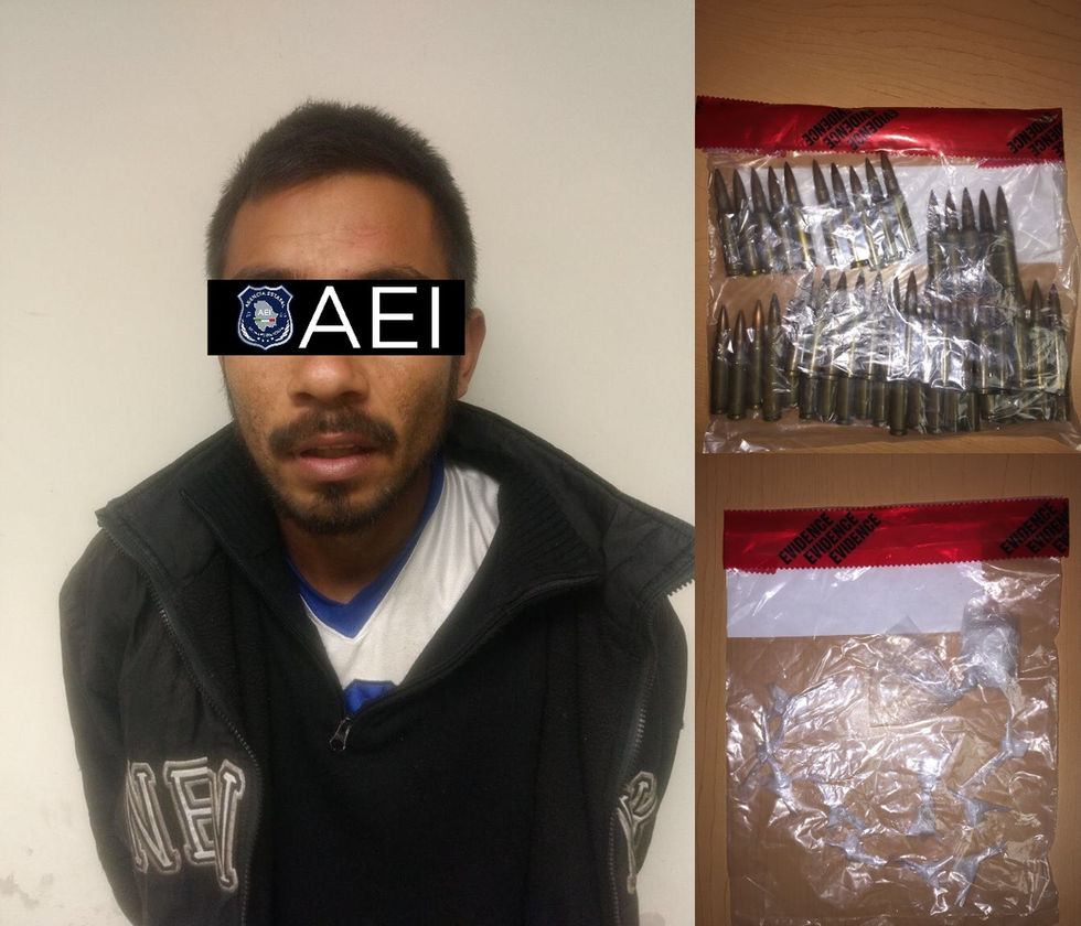 Agentes Investigadores capturan a presunto narcomenudista en Camino Real