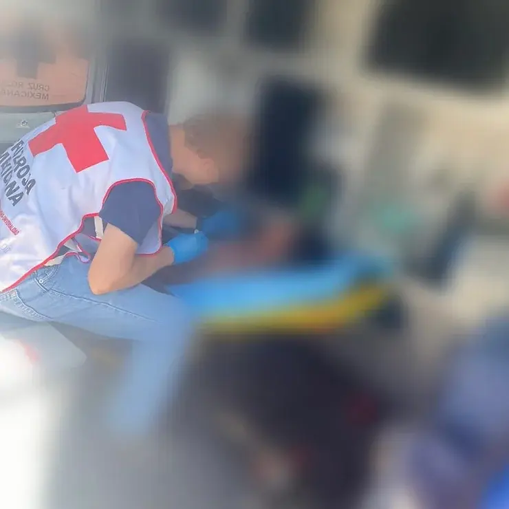 Niño Rarámuri sufre fuerte descarga eléctrica al jugar con cales de alta tensión en Cuauhtémoc  