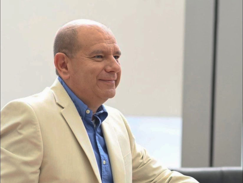 Diputado Cuauhtémoc Estrada