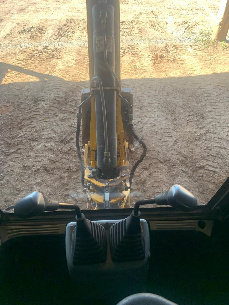 Thumbnail: RETROESCAVADEIRA NEW HOLLAND B95B 4x4, Ano 2019