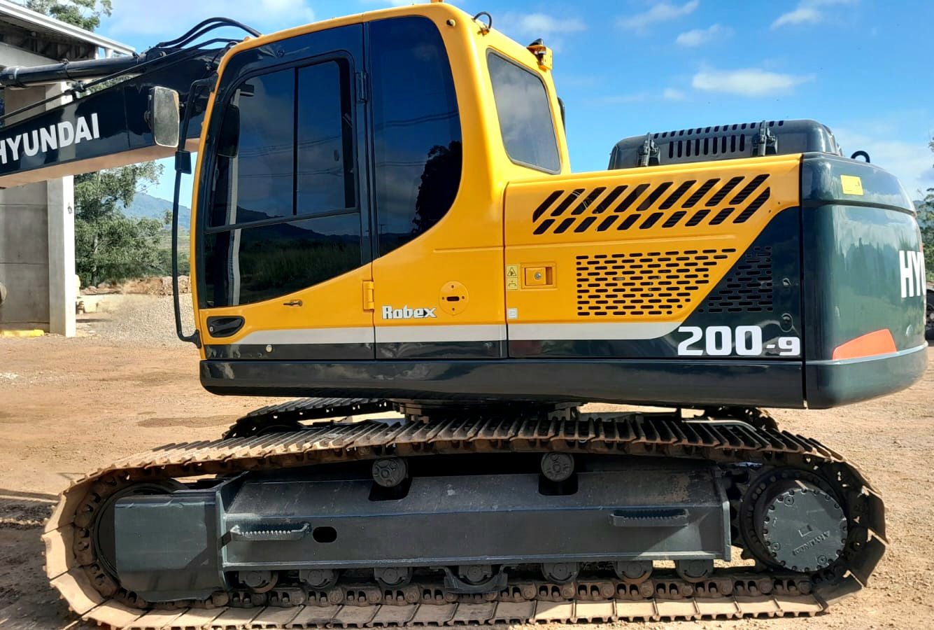 ESCAVADEIRA HIDRÁULICA HYUNDAI R200 LC-9,  Ano 2020