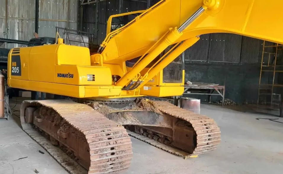Miniatura: ESCAVADEIRA HIDRÁULICA KOMATSU PC205 HB,  Ano 2011