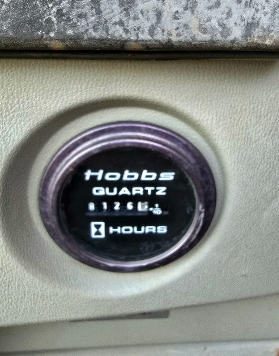 縮圖：ESCAVADEIRA HIDRÁULICA HYUNDAI R320,  Ano 2008