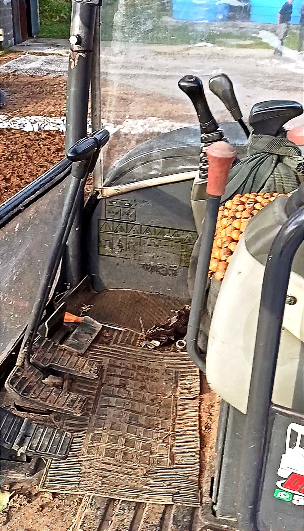 Miniatura: MINI ESCAVADEIRA DOOSAN DX27z, Ano 2018