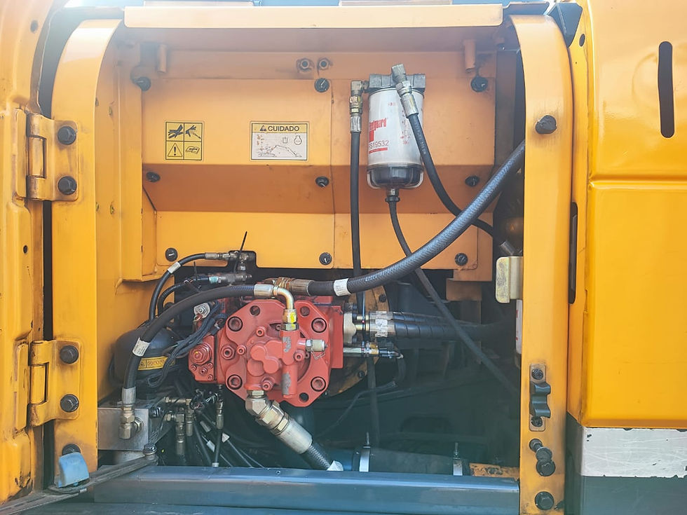 縮圖：ESCAVADEIRA HIDRÁULICA HYUNDAI R160 LC-9B,  Ano 2018
