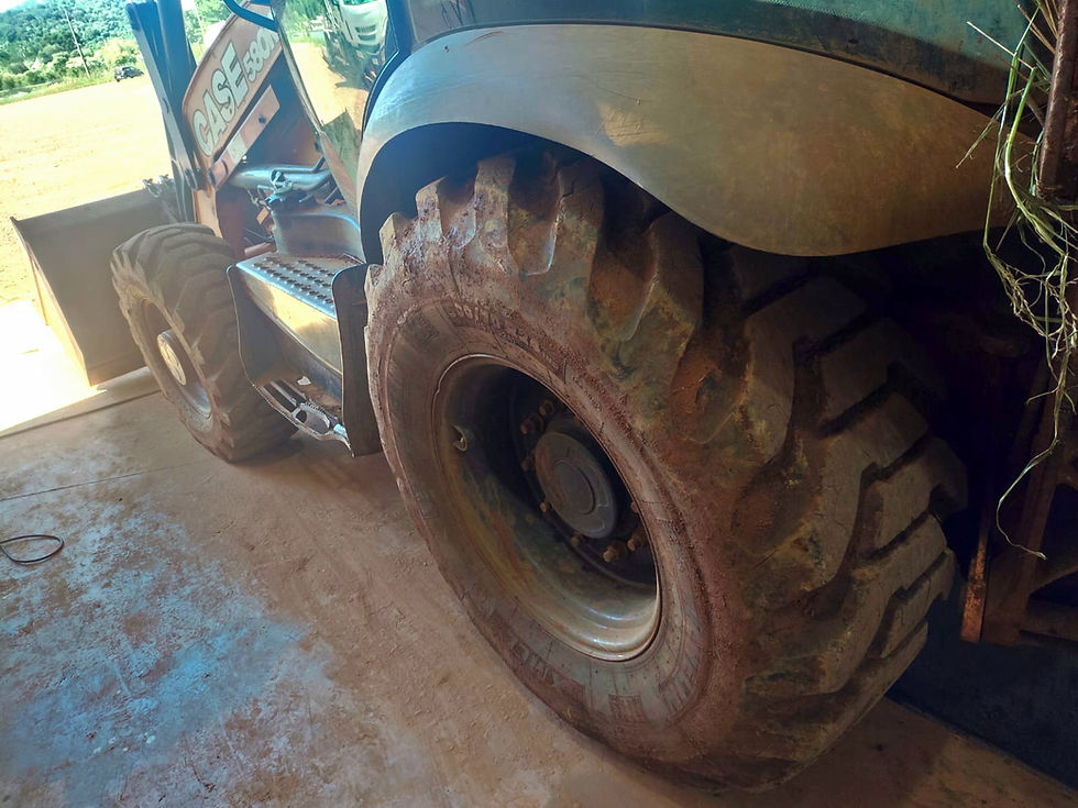 Miniatura: RETROESCAVADEIRA CASE 580N 4x4,  Ano 2018