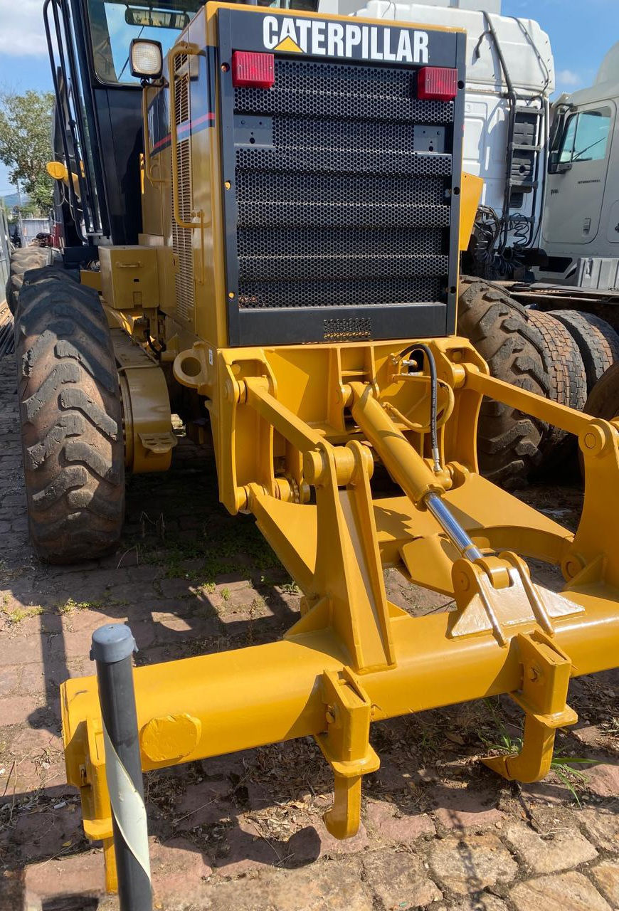 Miniatura: MOTONIVELADORA CATERPILLAR 135H,  Ano 2002