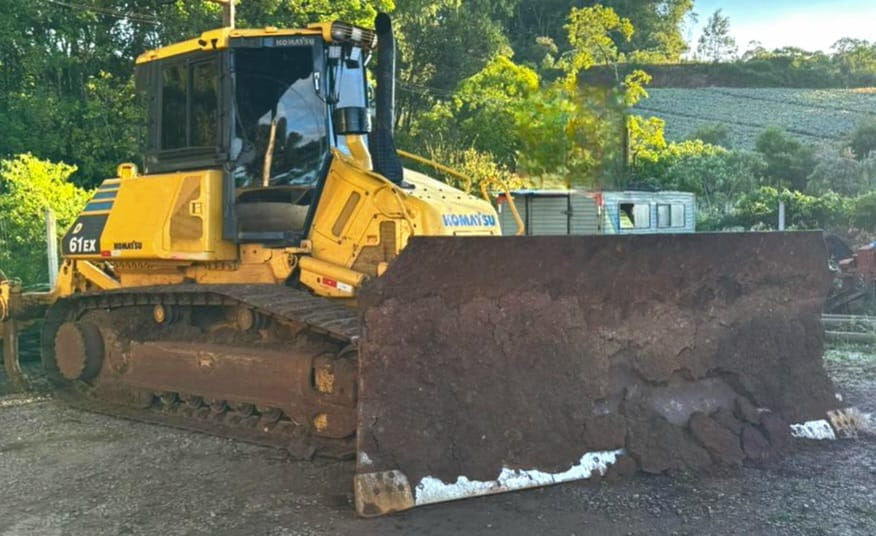 Miniatura: TRATOR DE ESTEIRAS KOMATSU D61-EX,  Ano 2015
