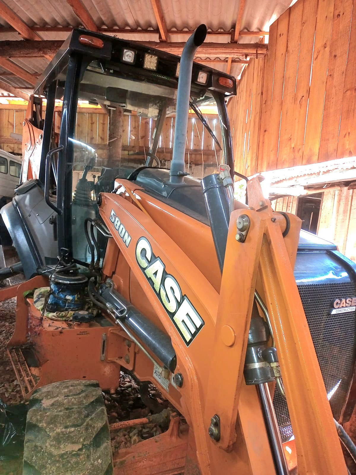 RETROESCAVADEIRA CASE 580N 4x4,  Ano 2014