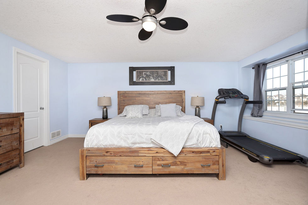 304 Sevrrn Drive (18).JPG
