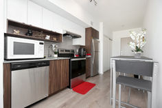 607-1117 Cooke Blvd (9).JPG