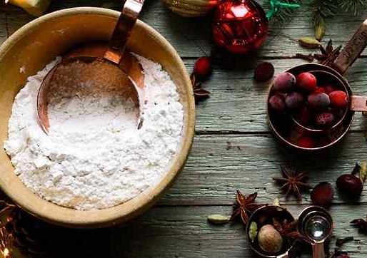 Home for the Holidays: DIY Catering Tips for a Cozy Celebration