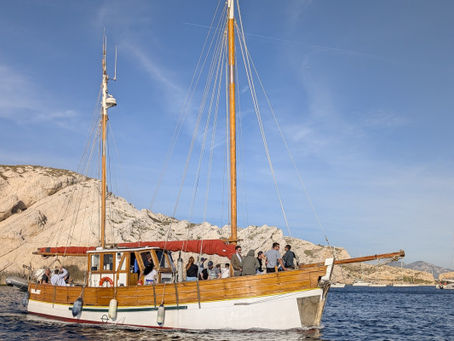 Nouveaute 2026, Le Vaillant, un bateau d’exception de 1953 pour explorer les calanques autrement