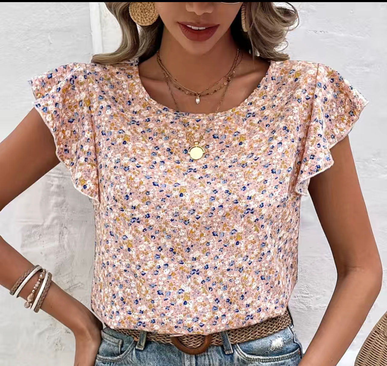 Blouse spec floral print ruffle trim sleeve