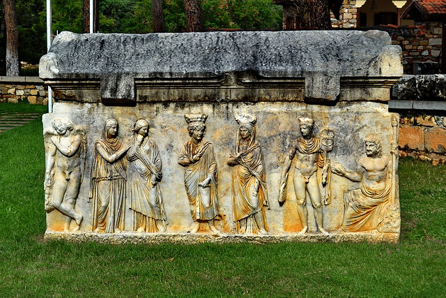 afrodisias-LAHİTLER