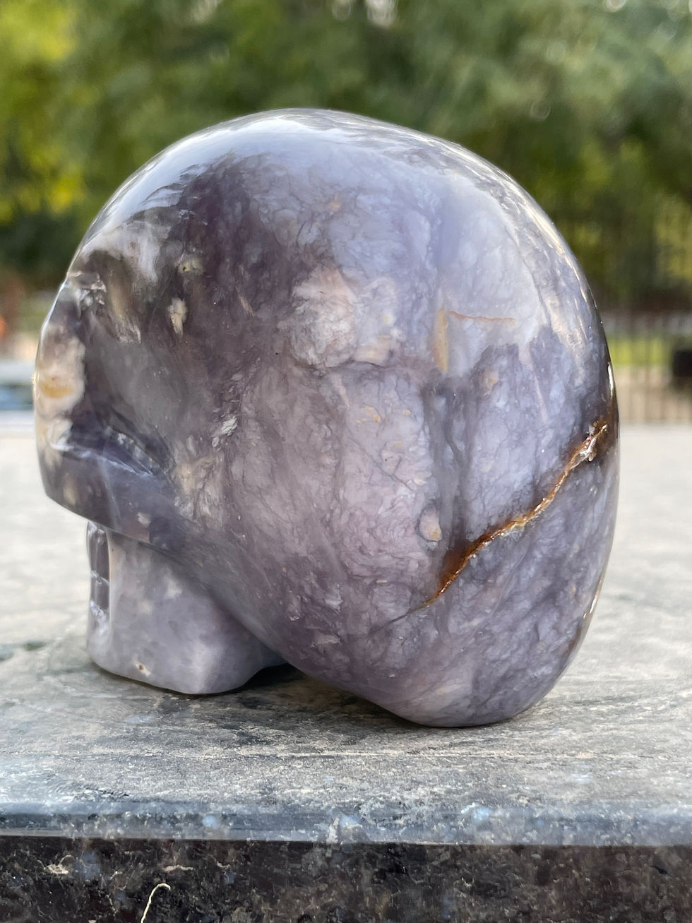 Миниатюра: Purple Chalcedony Skull 