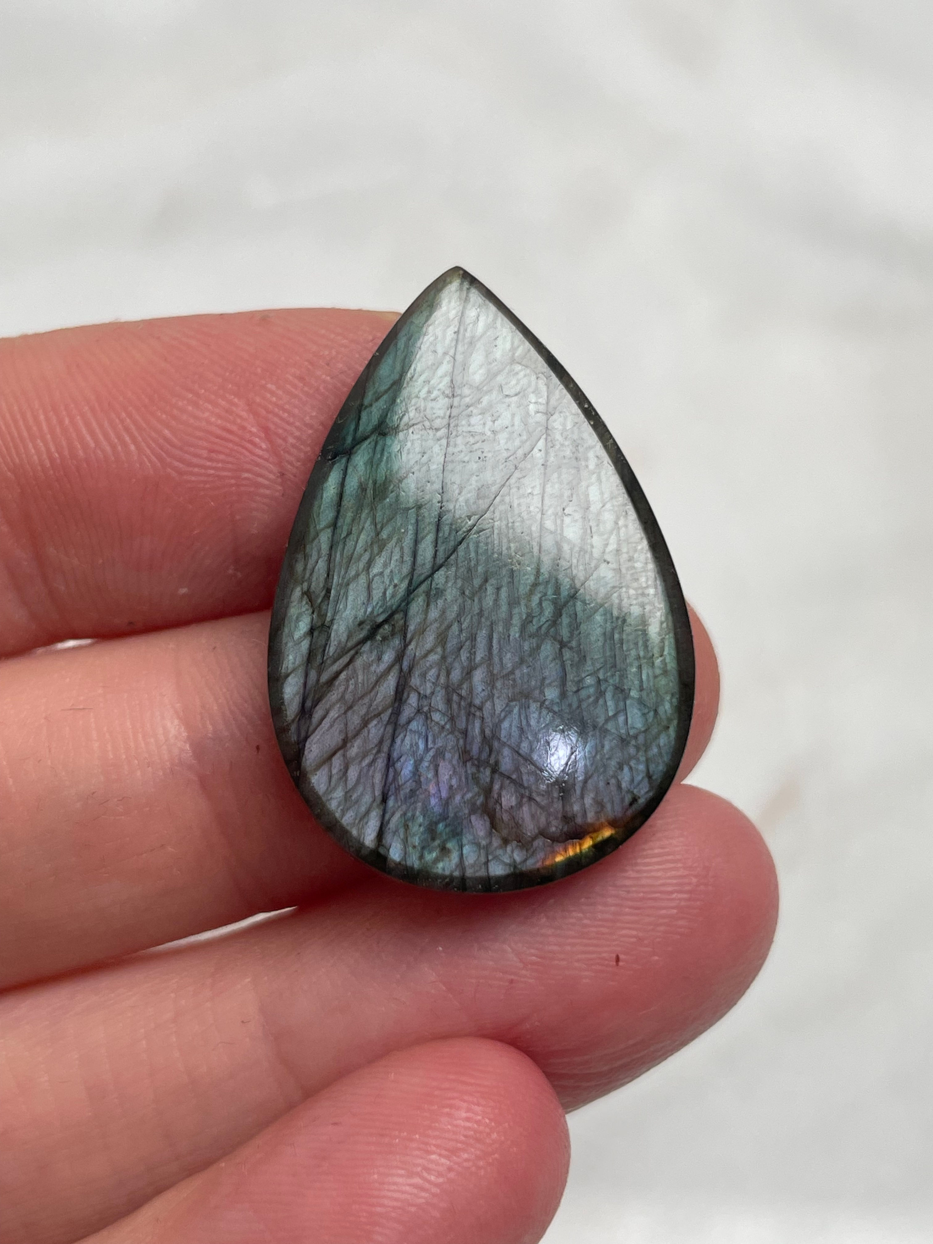 Peacock Labradorite 