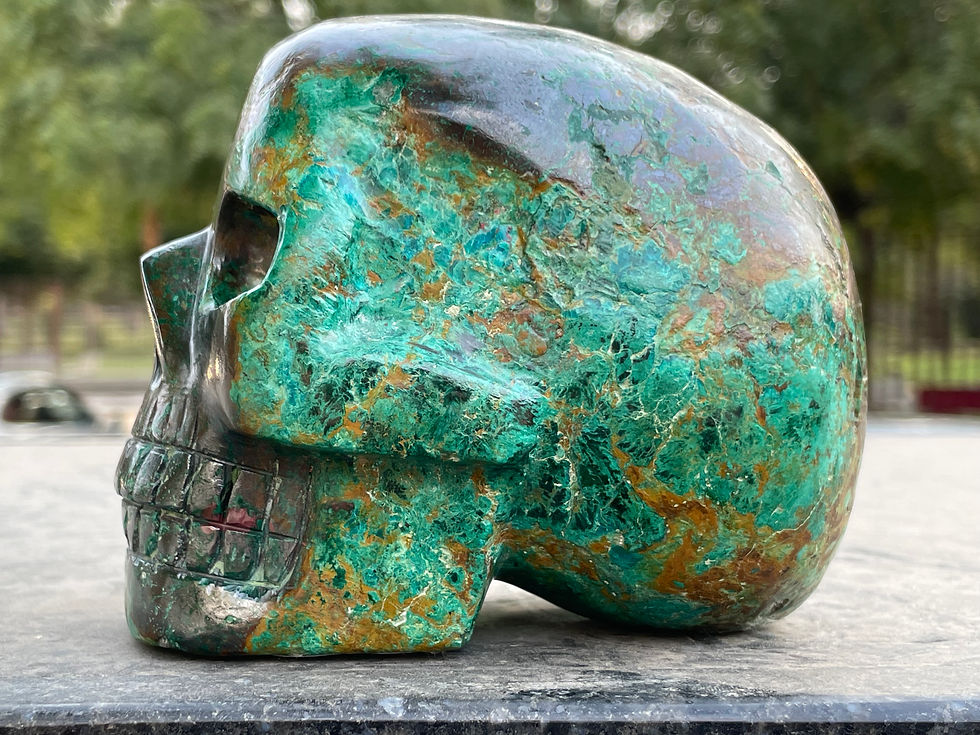 Thumbnail: Chrysocolla Skull 